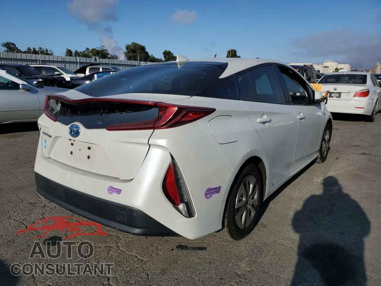 TOYOTA PRIUS 2017 - JTDKARFP4H3064986