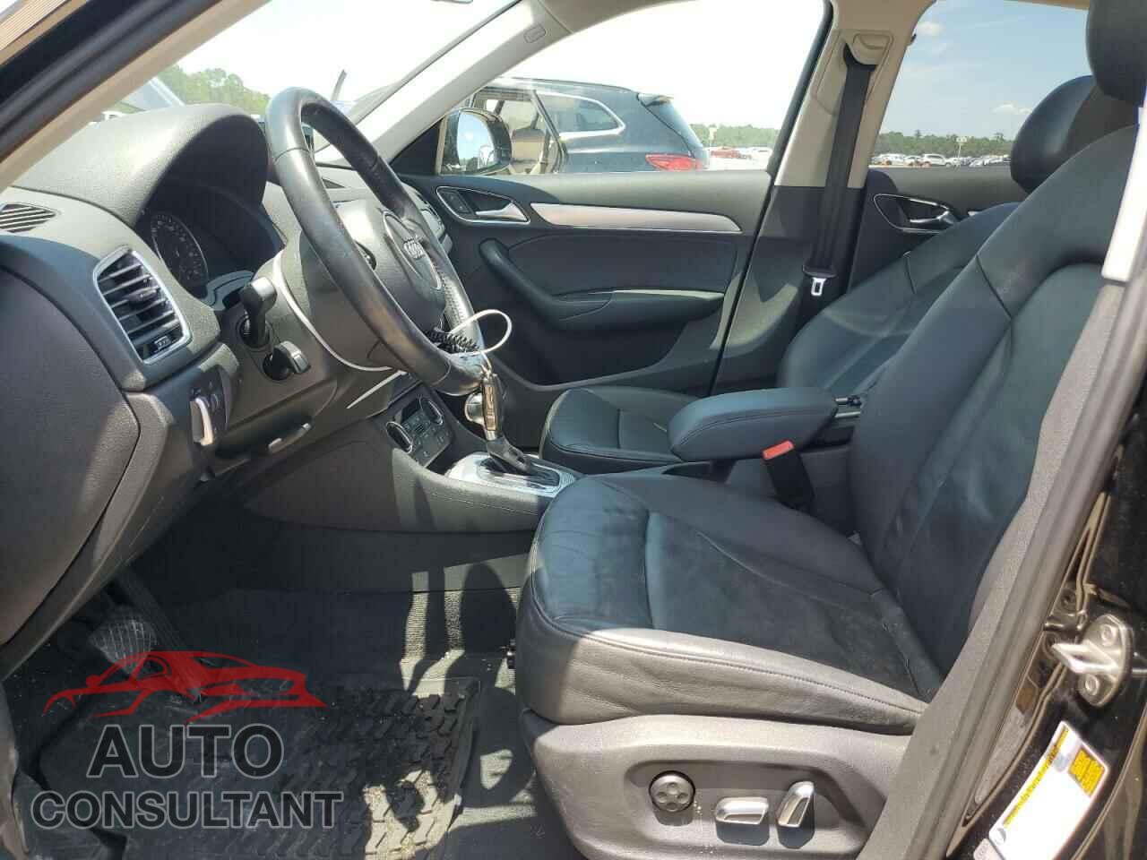 AUDI Q3 2016 - WA1EFCFS7GR009549