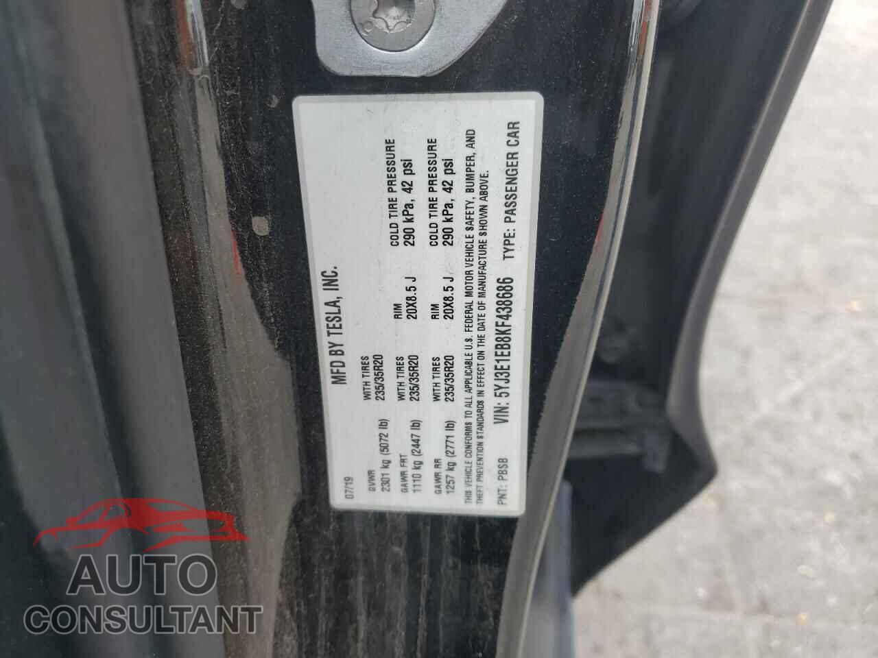 TESLA MODEL 3 2019 - 5YJ3E1EB8KF438686