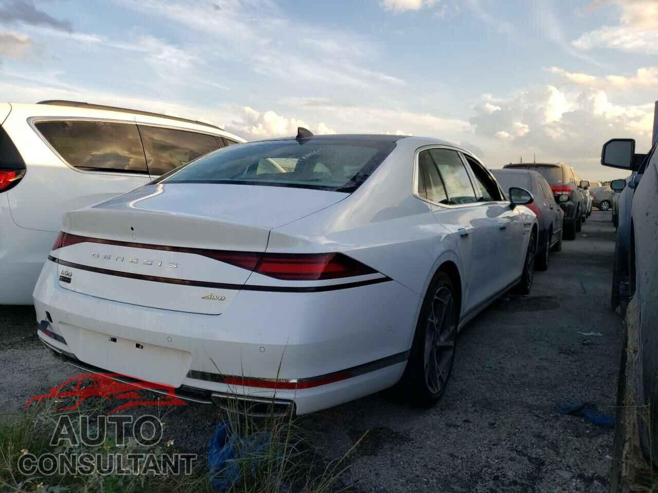 GENESIS G90 2023 - KMTFB4SD5PU008059
