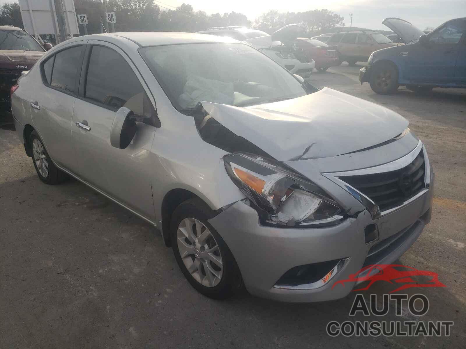 NISSAN VERSA 2017 - 3N1CN7AP9HL906801