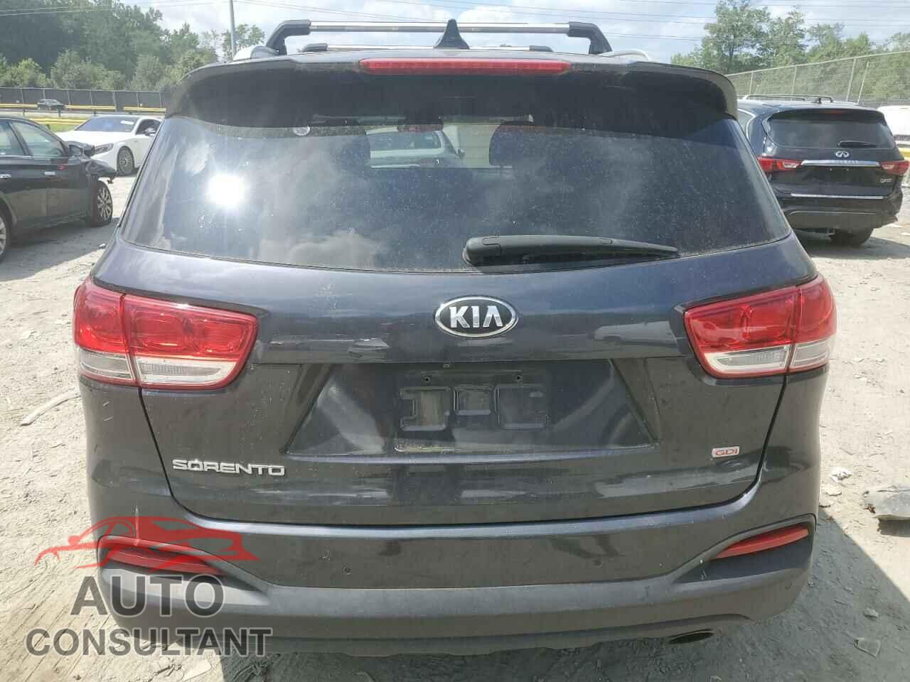 KIA SORENTO 2018 - 5XYPGDA31JG426110