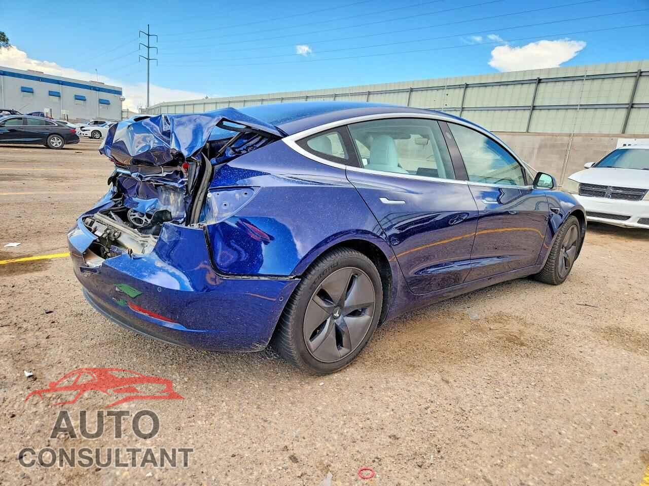 TESLA MODEL 3 2018 - 5YJ3E1EB1JF097839