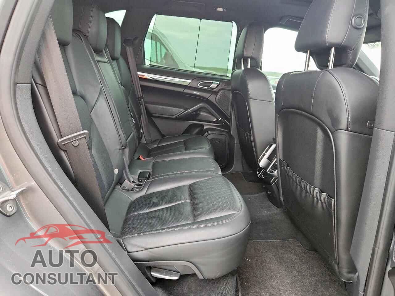 PORSCHE CAYENNE 2013 - WP1AF2A20DLA38829
