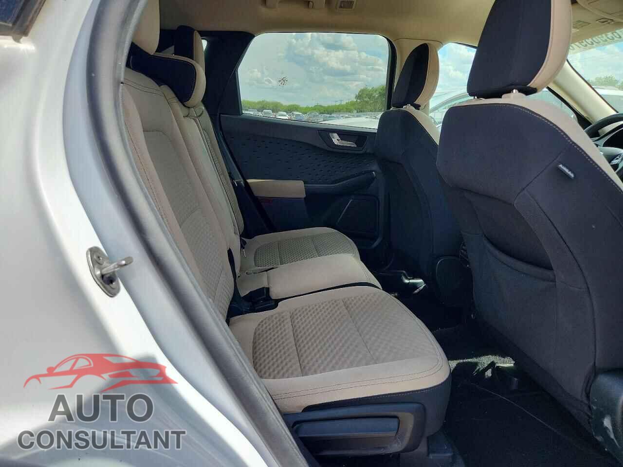 FORD ESCAPE 2020 - 1FMCU0G64LUA75434