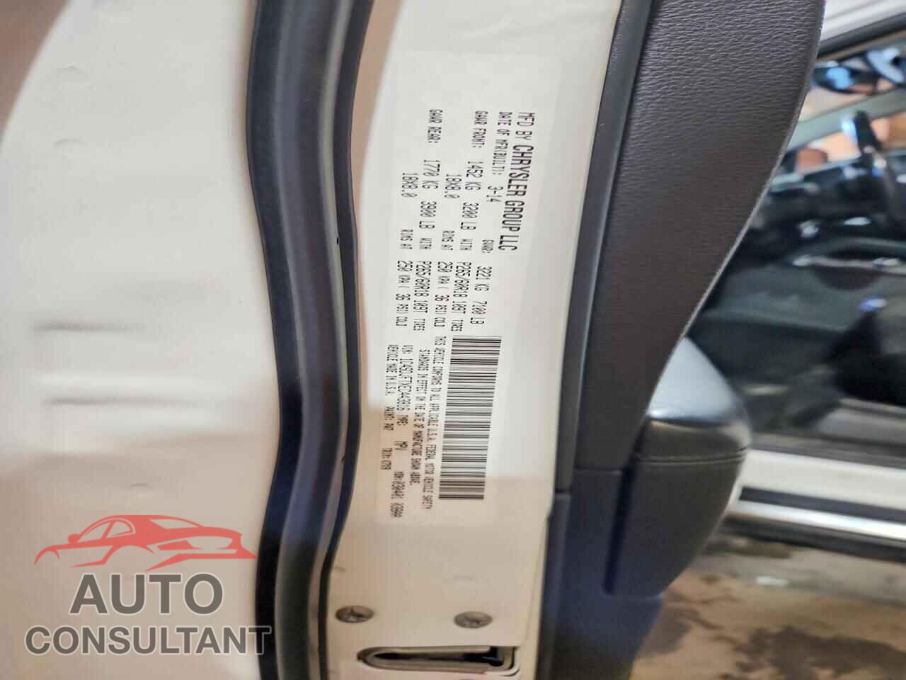 DODGE DURANGO 2014 - 1C4SDJFTXEC443816