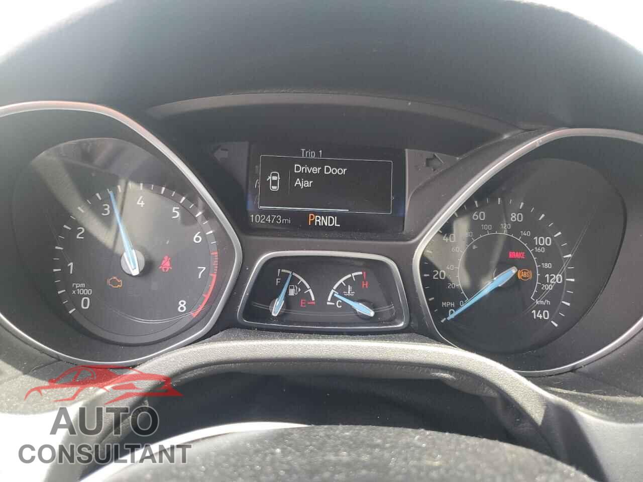 FORD FOCUS 2017 - 1FADP3E28HL297785