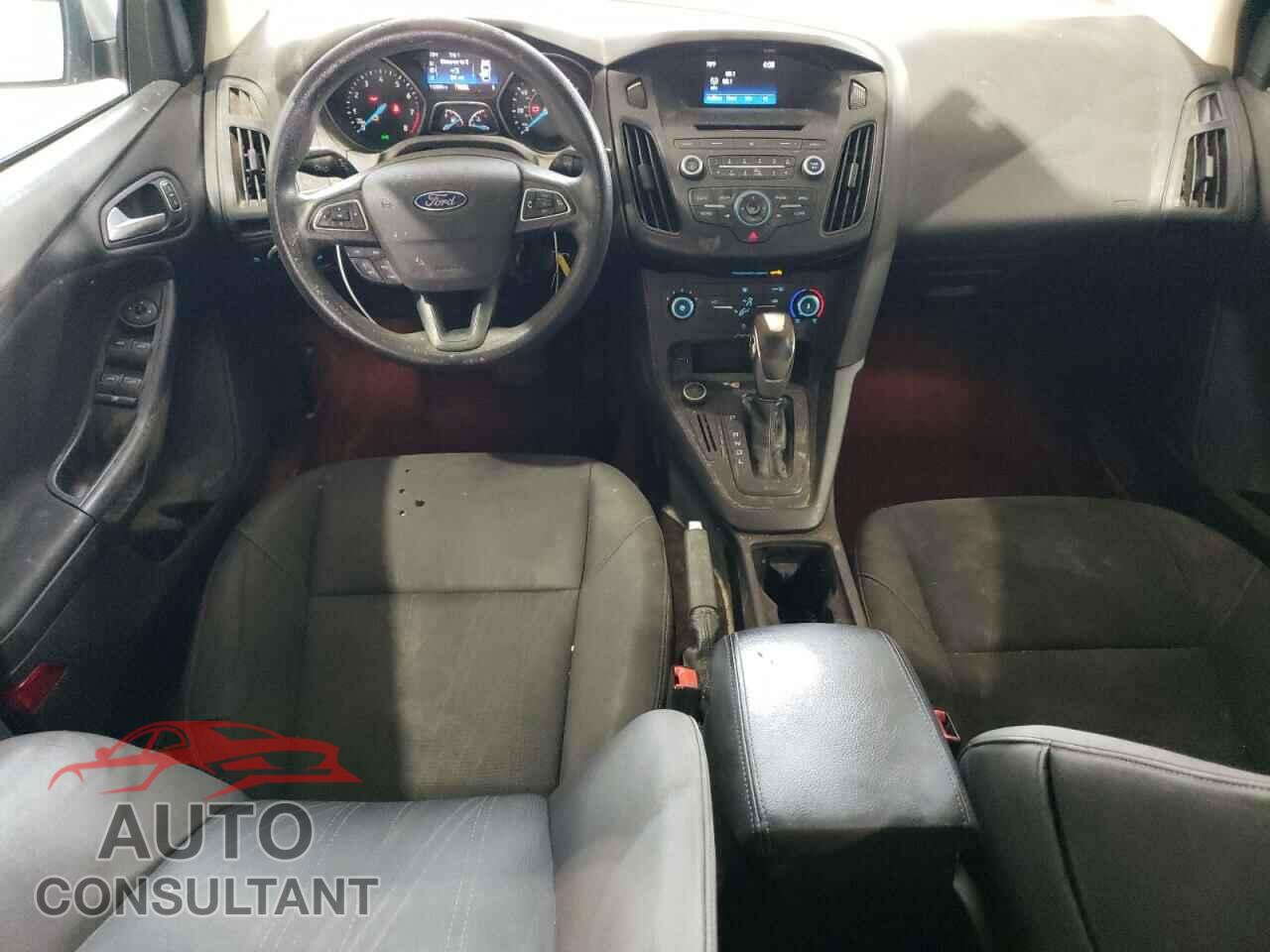 FORD FOCUS 2015 - 1FADP3F2XFL206608