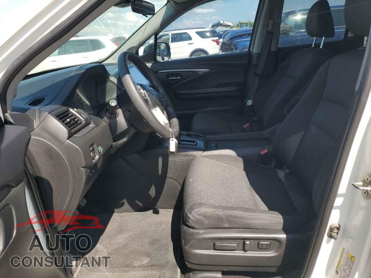 HONDA RIDGELINE 2017 - 5FPYK3F17HB507335