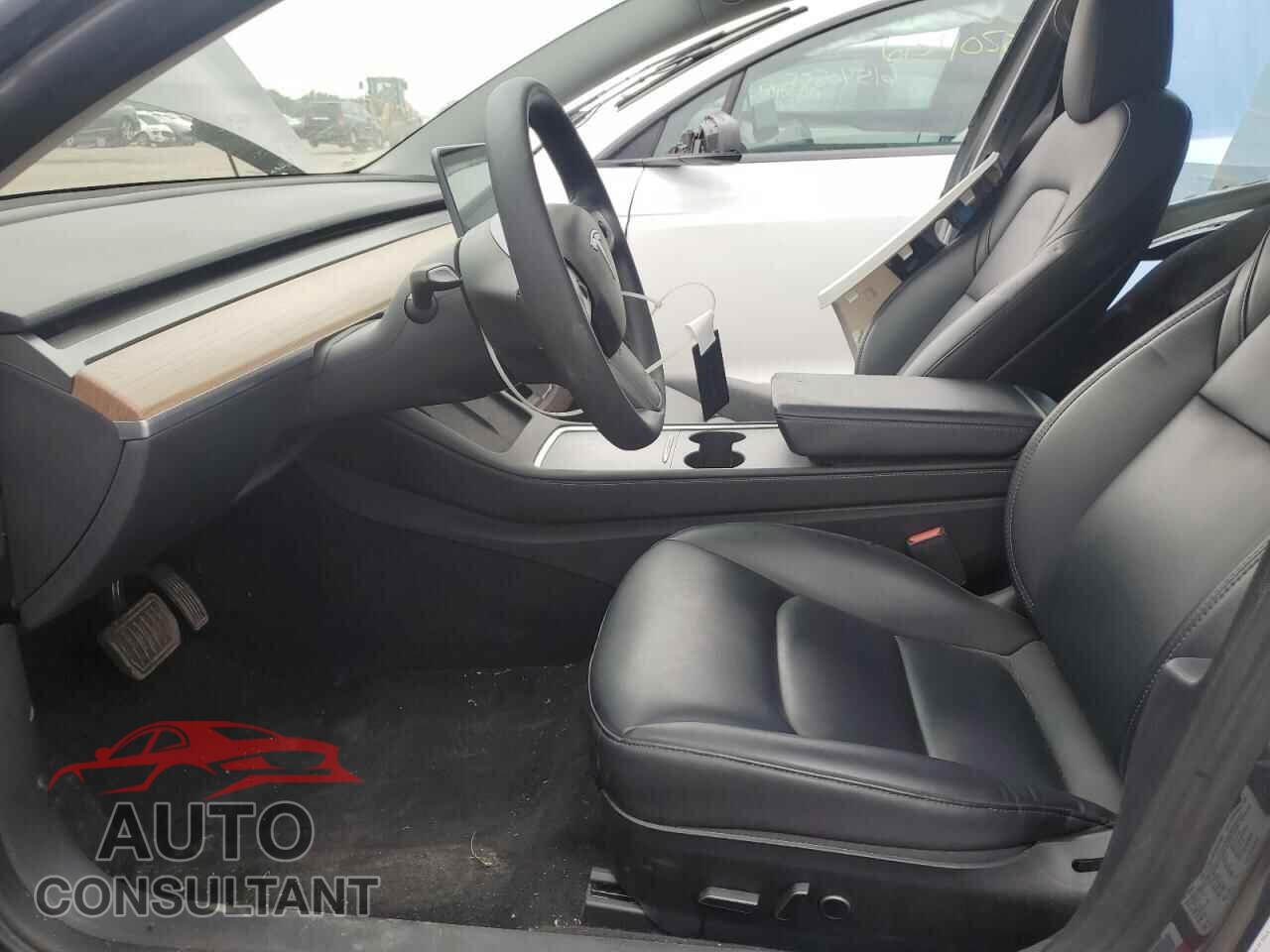 TESLA MODEL 3 2023 - 5YJ3E1EA5PF403456
