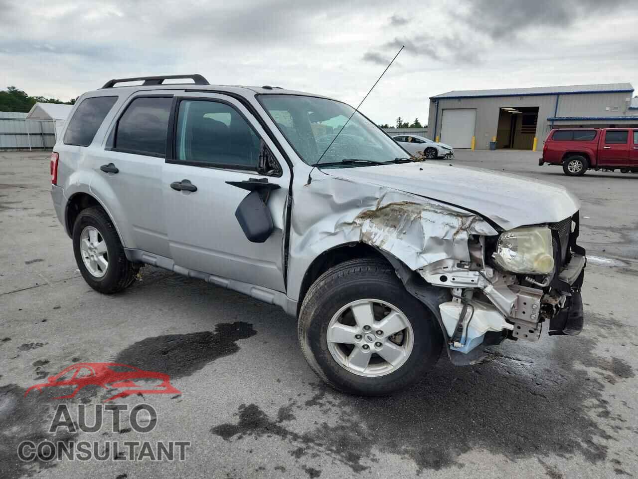 FORD ESCAPE 2010 - 1FMCU9D75AKC97250