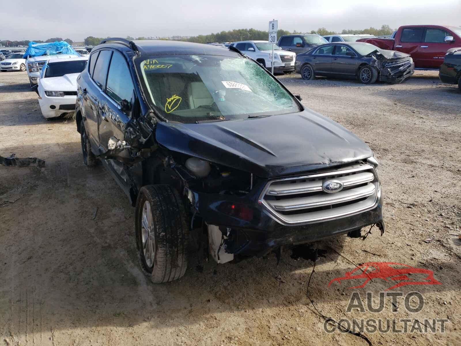FORD ESCAPE 2018 - 1FMCU0GD3JUA40007