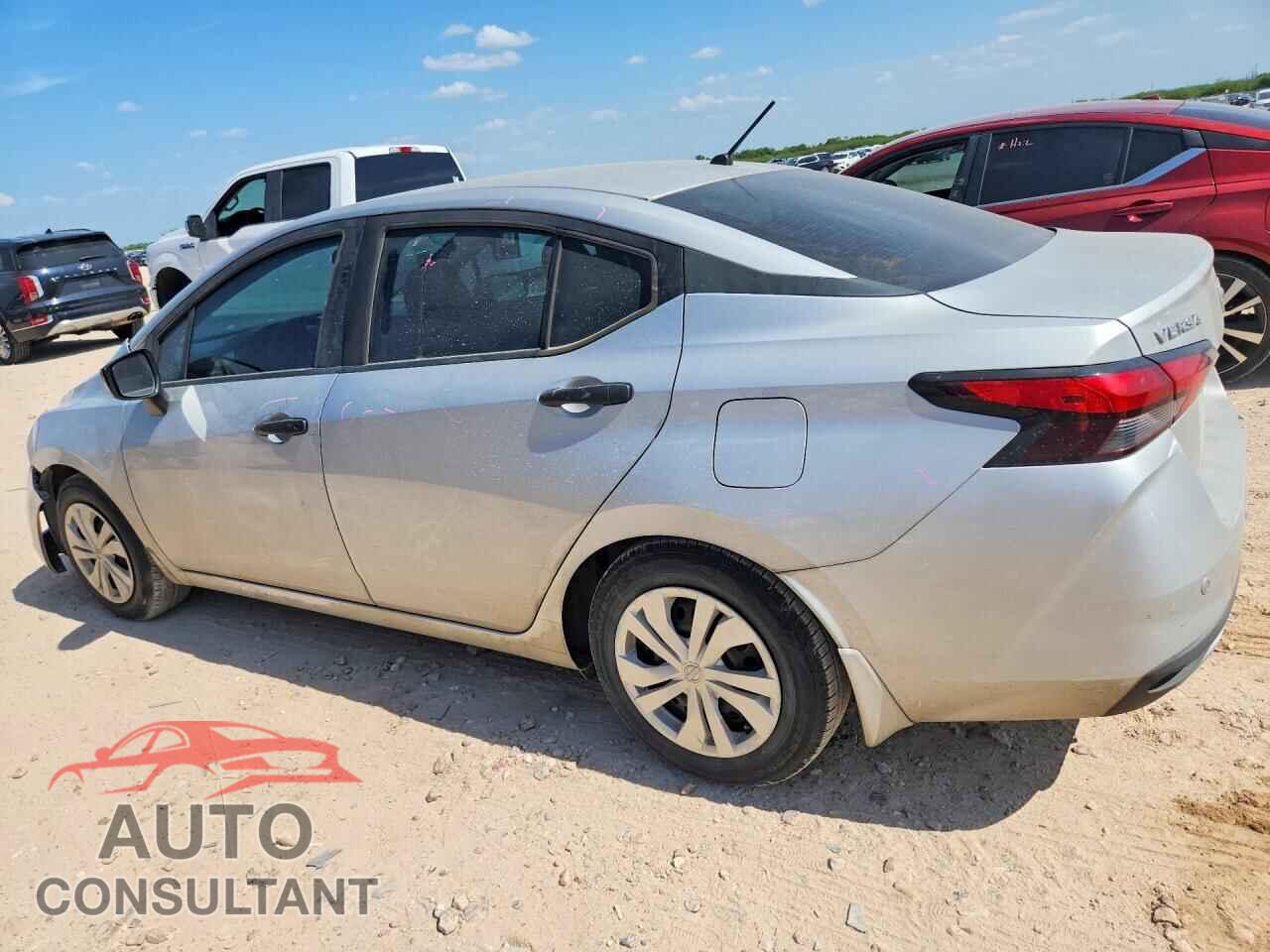 NISSAN VERSA 2020 - 3N1CN8DV0LL904668