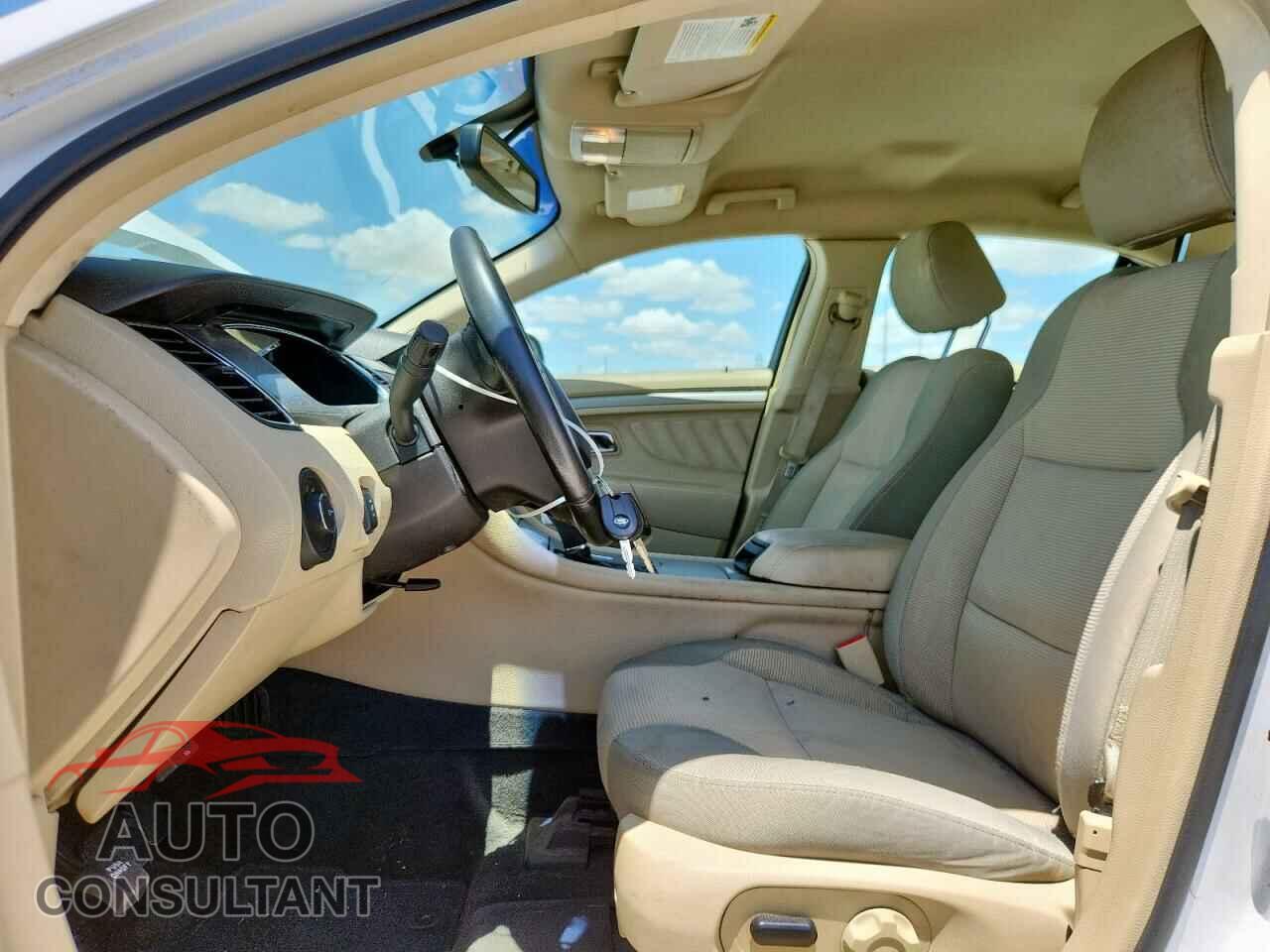 FORD TAURUS 2013 - 1FAHP2E89DG117670