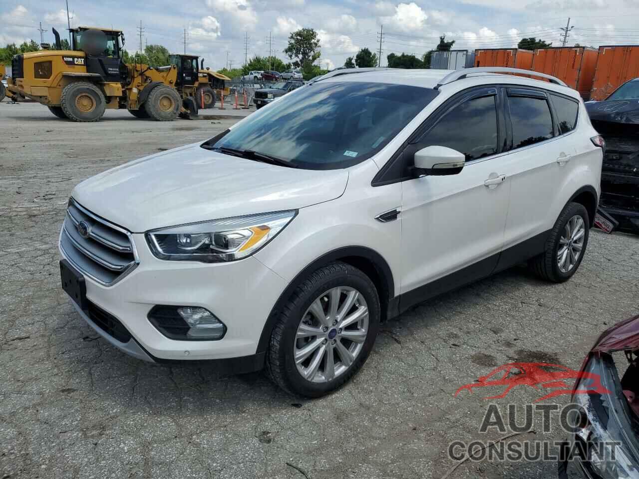 FORD ESCAPE 2017 - 1FMCU0J9XHUE75752