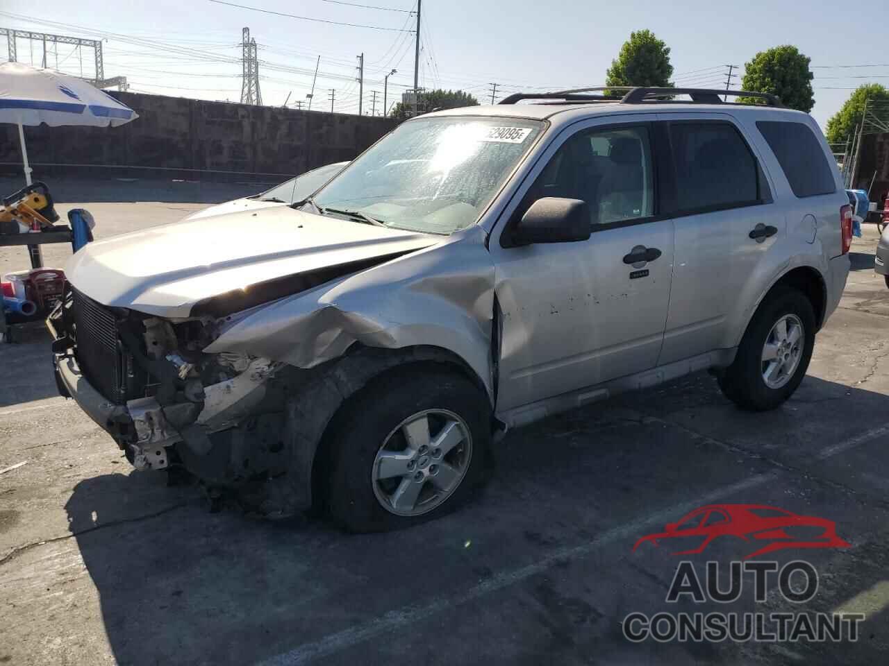 FORD ESCAPE 2009 - 1FMCU03799KC67807