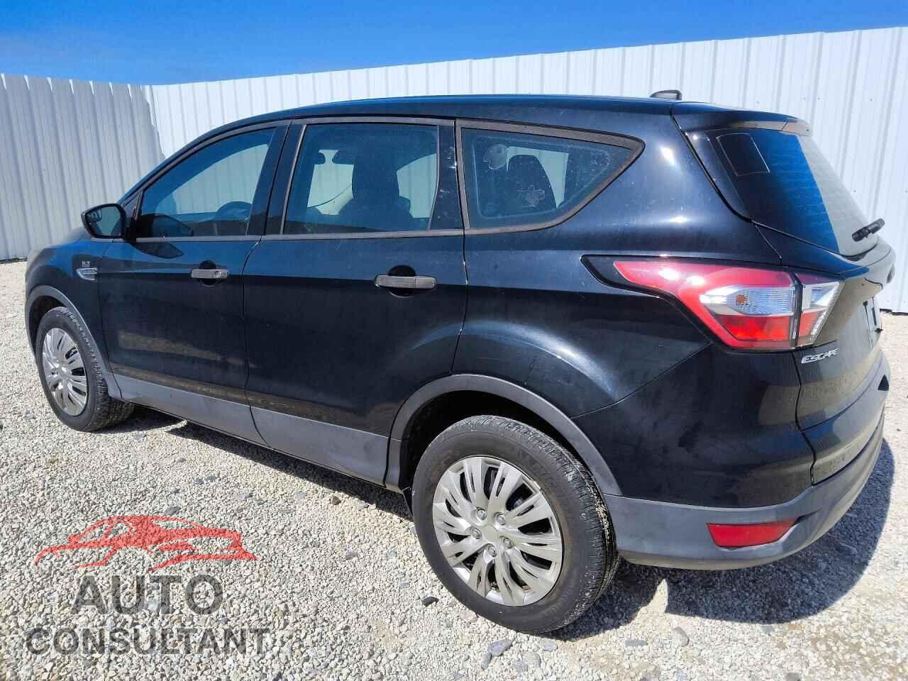FORD ESCAPE 2018 - 1FMCU0F70JUC33887