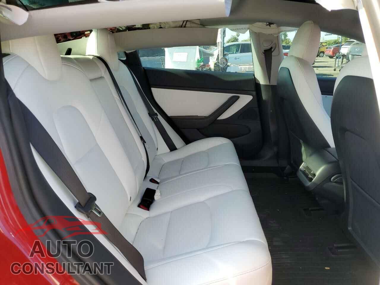 TESLA MODEL 3 2021 - 5YJ3E1EC8MF926306