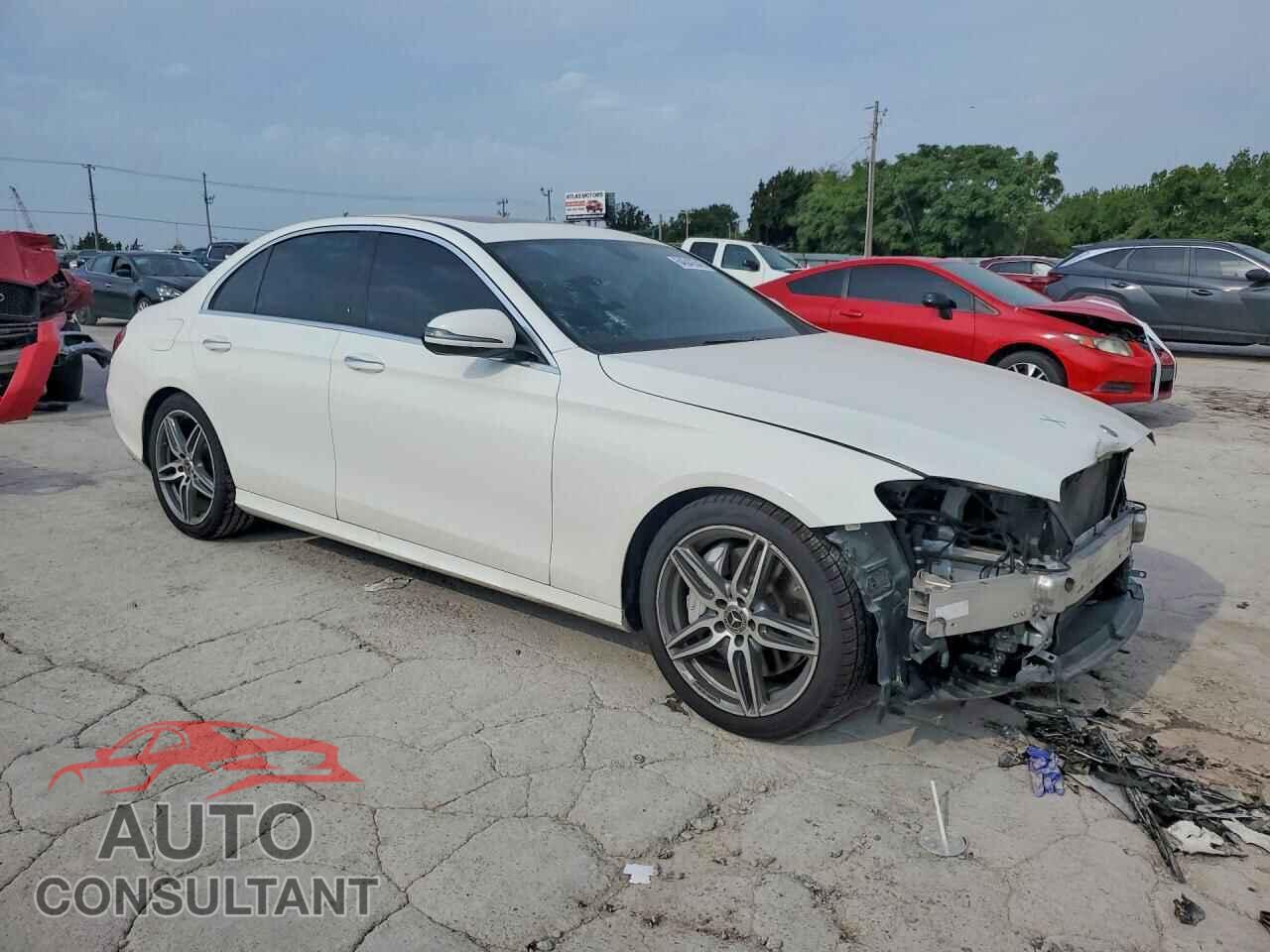 MERCEDES-BENZ E-CLASS 2018 - WDDZF4JB0JA435132