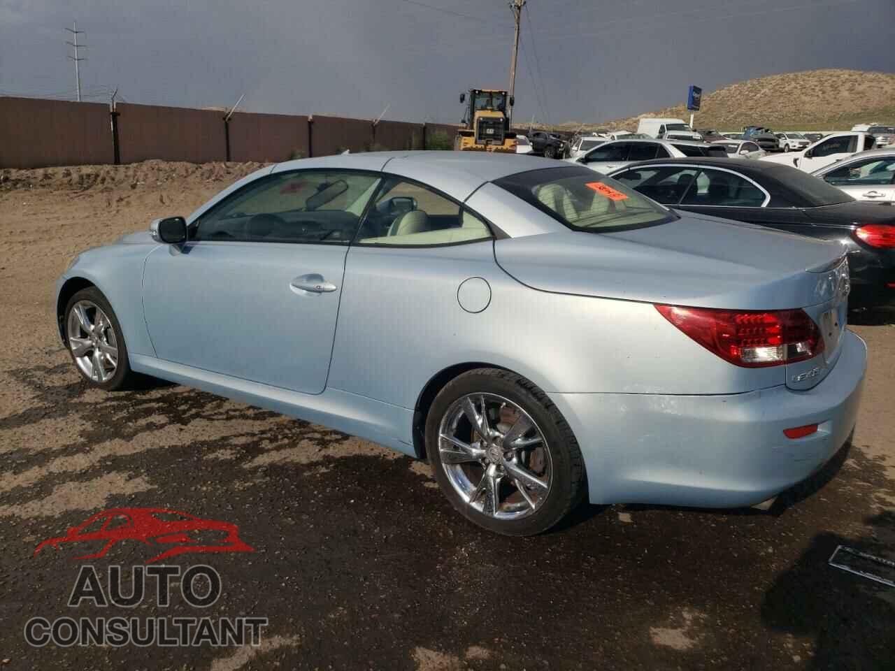 LEXUS IS 2010 - JTHFE2C2XA2504807