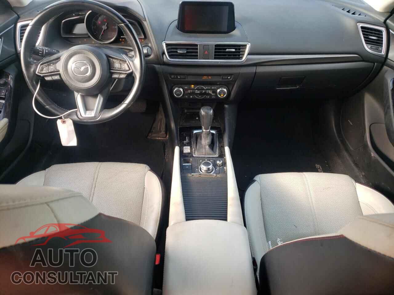 MAZDA 3 2017 - JM1BN1M36H1140158