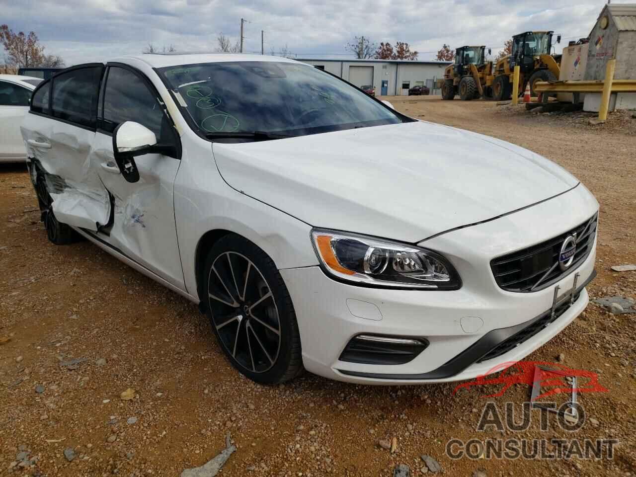 VOLVO S60 2017 - YV140MTLXH2429901