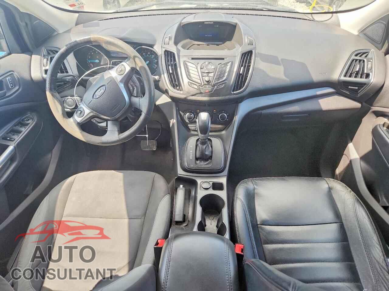 FORD ESCAPE 2014 - 1FMCU0F71EUD06352