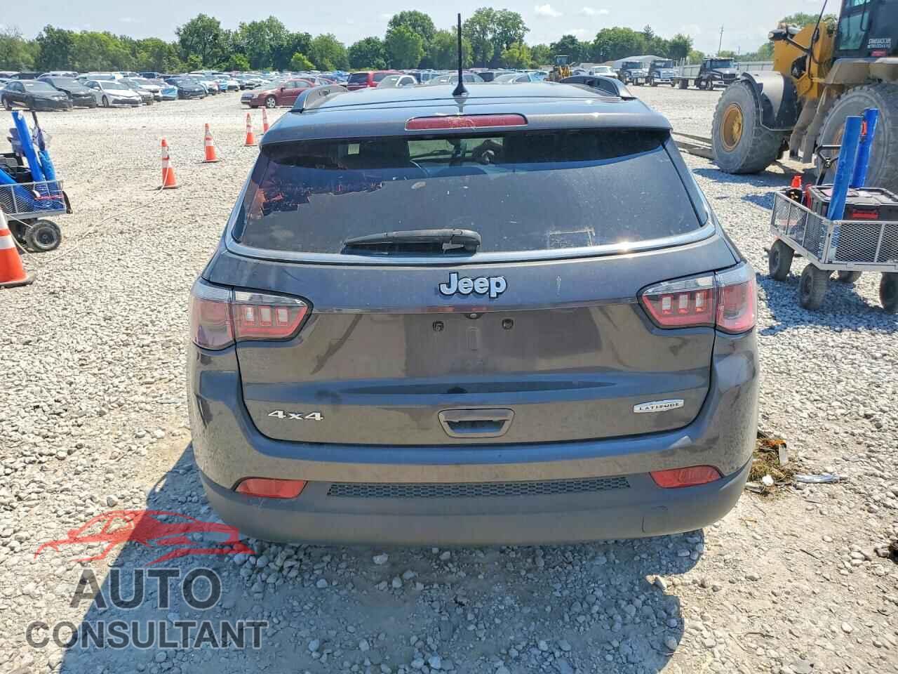 JEEP COMPASS 2018 - 3C4NJDBB0JT155046