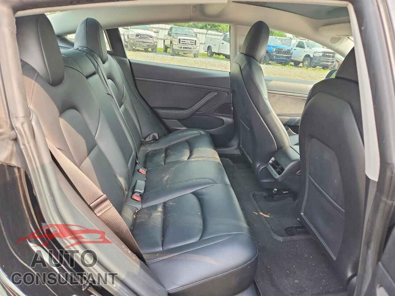 TESLA MODEL 3 2021 - 5YJ3E1EA2MF857546