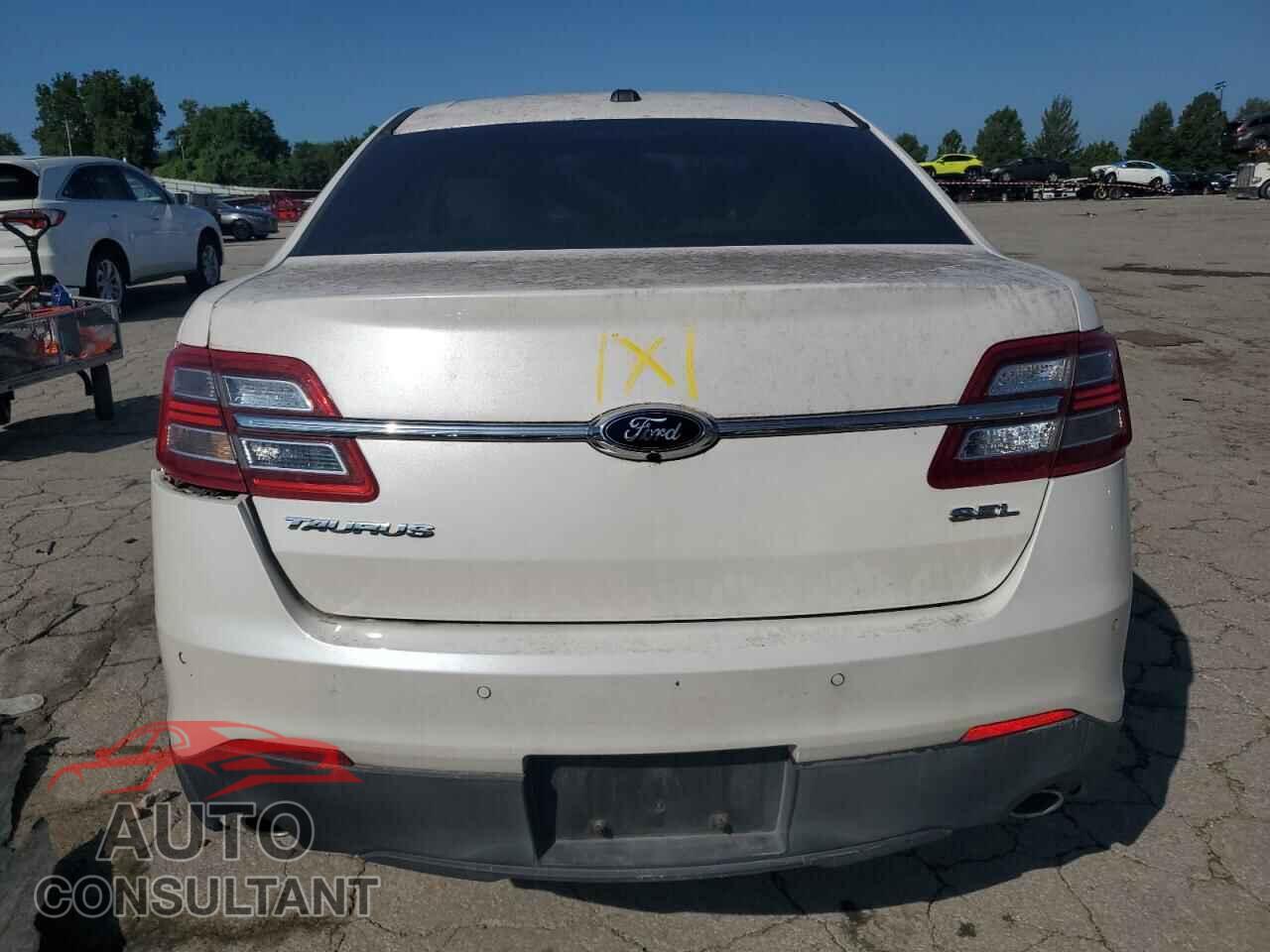 FORD TAURUS 2014 - 1FAHP2E87EG103493