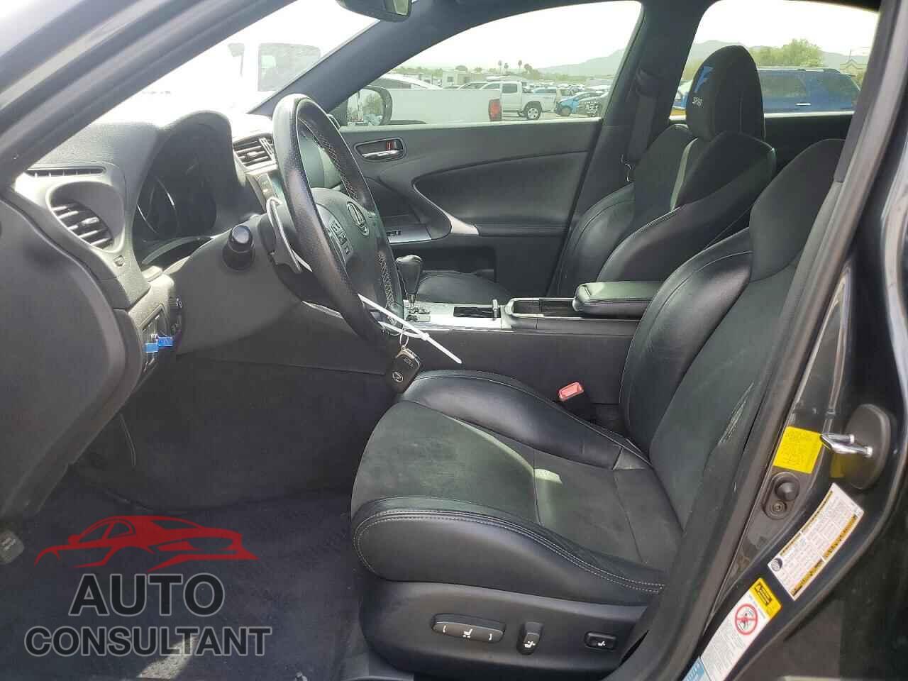 LEXUS IS 2011 - JTHBF5C29B5147651