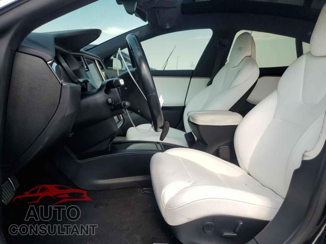 TESLA MODEL S 2019 - 5YJSA1E26KF309787