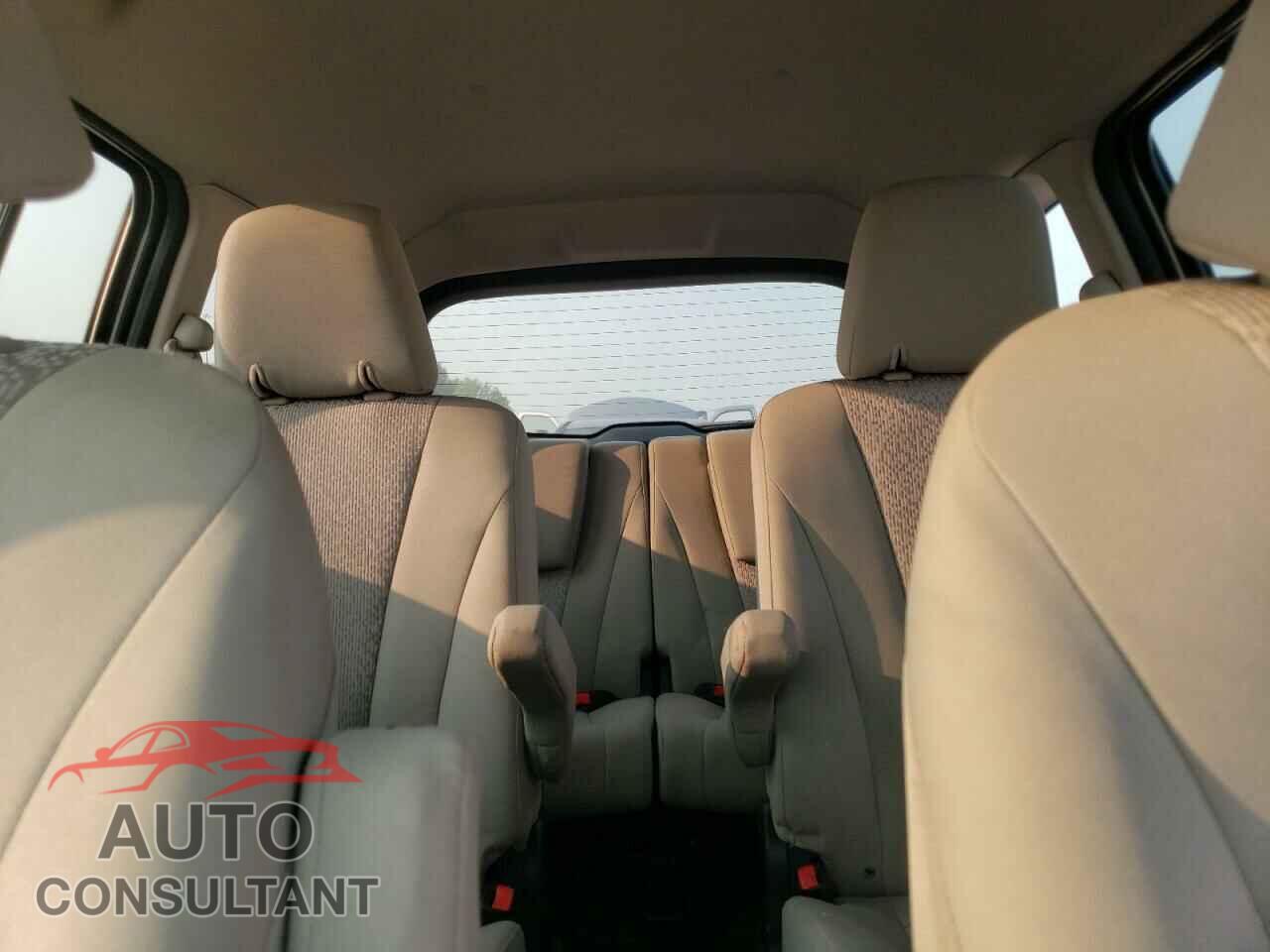 MAZDA 5 2012 - JM1CW2BLXC0112582