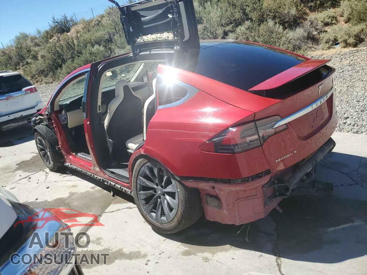 TESLA MODEL X 2018 - 5YJXCDE20JF104899