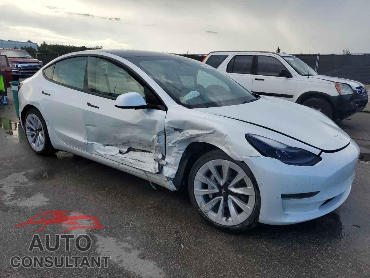 TESLA MODEL 3 2021 - 5YJ3E1EA7MF925713