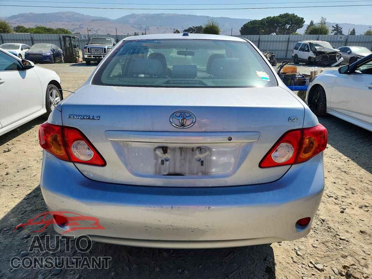 TOYOTA COROLLA 2010 - 2T1BU4EE8AC320585