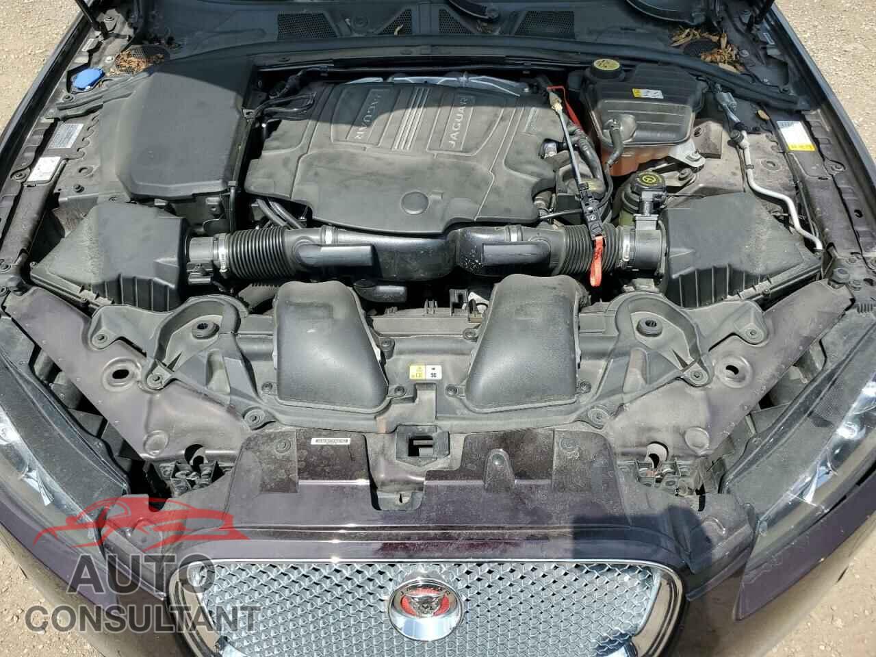 JAGUAR XF 2015 - SAJWJ0FF2F8U67953