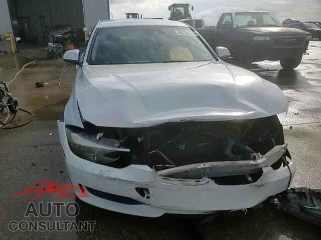 BMW 3 SERIES 2015 - WBA3B1G56FNT03534