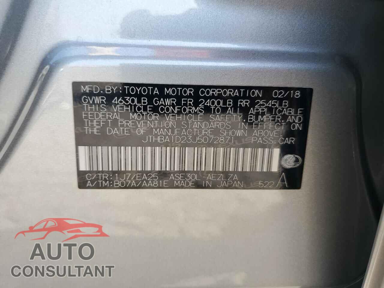 LEXUS IS 2018 - JTHBA1D23J5072871