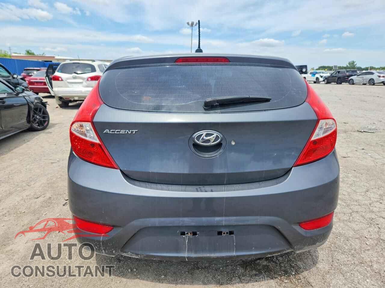 HYUNDAI ACCENT 2013 - KMHCT5AEXDU100449