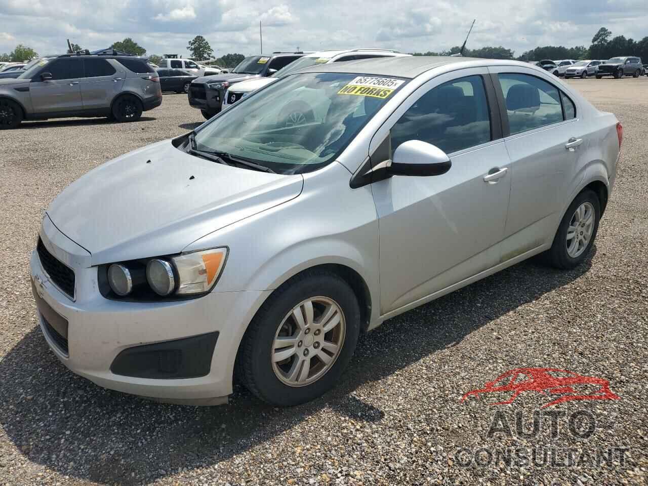 CHEVROLET SONIC 2013 - 1G1JC5SG7D4164386