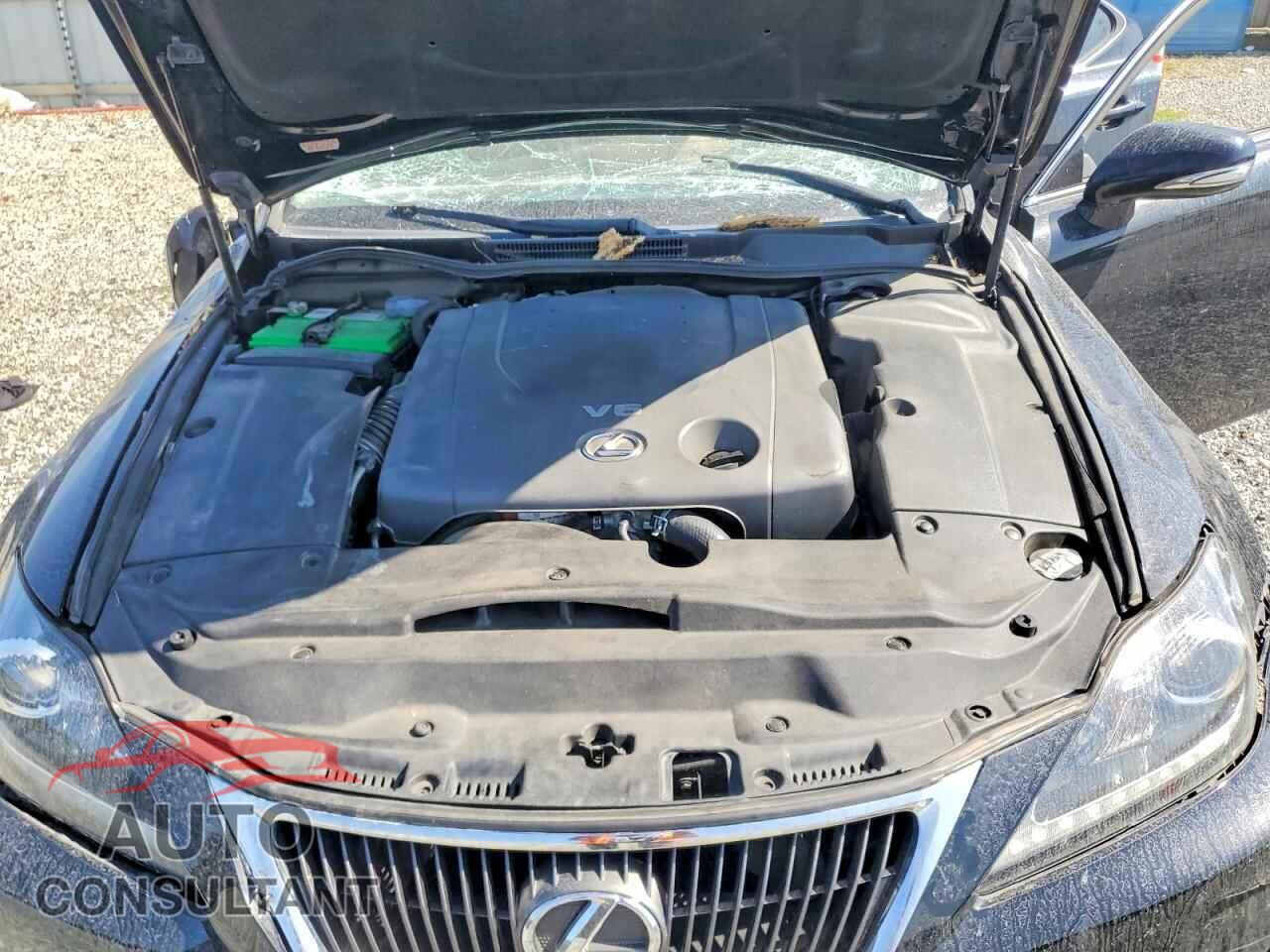 LEXUS IS 2013 - JTHBF5C20D5191444