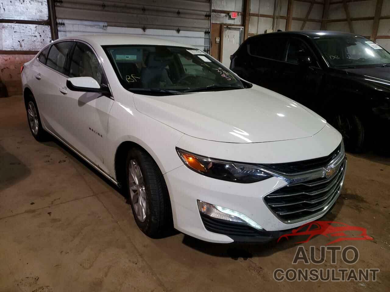 CHEVROLET MALIBU 2022 - 1G1ZD5ST1NF151300