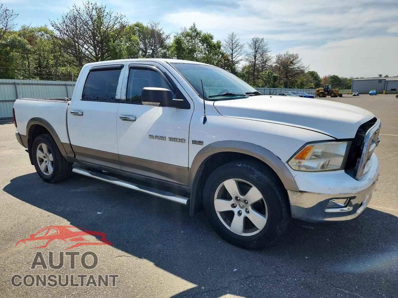 DODGE RAM 1500 2012 - 1C6RD7LT7CS161505