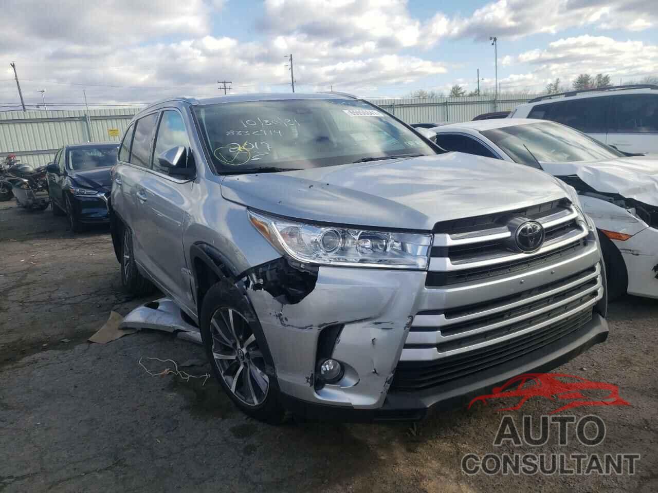 TOYOTA HIGHLANDER 2017 - 5TDJZRFH0HS460649