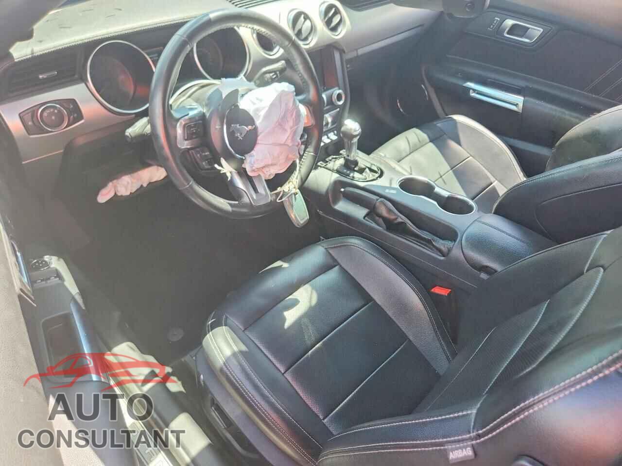 FORD MUSTANG 2021 - 1FA6P8TH3M5149958