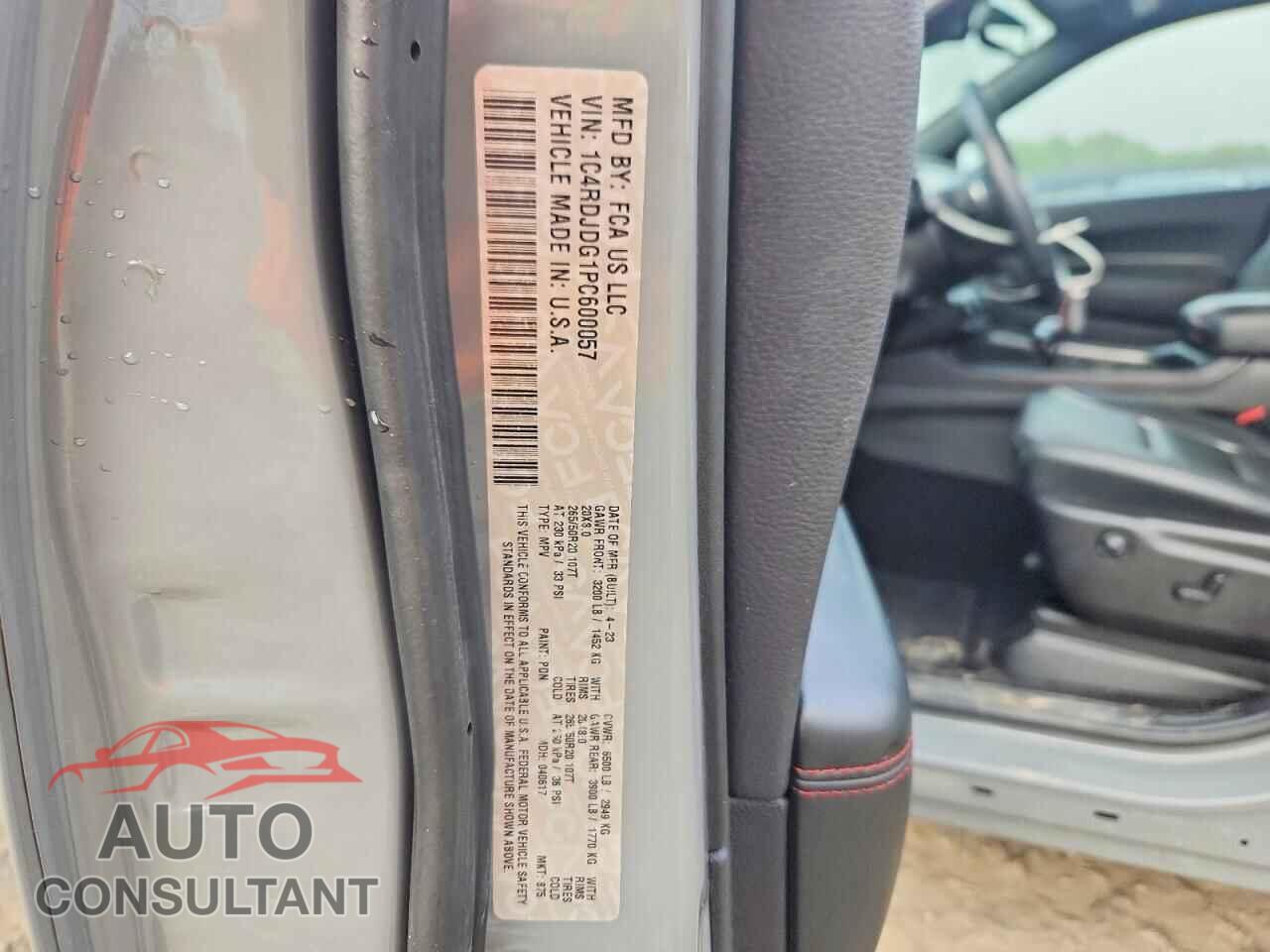 DODGE DURANGO 2023 - 1C4RDJDG1PC600057