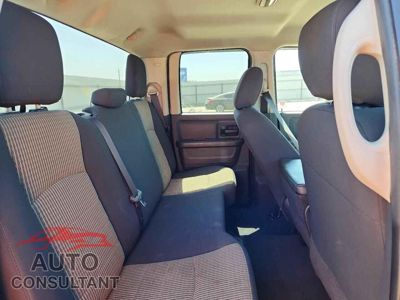 DODGE RAM 1500 2012 - 1C6RD6FT1CS133611