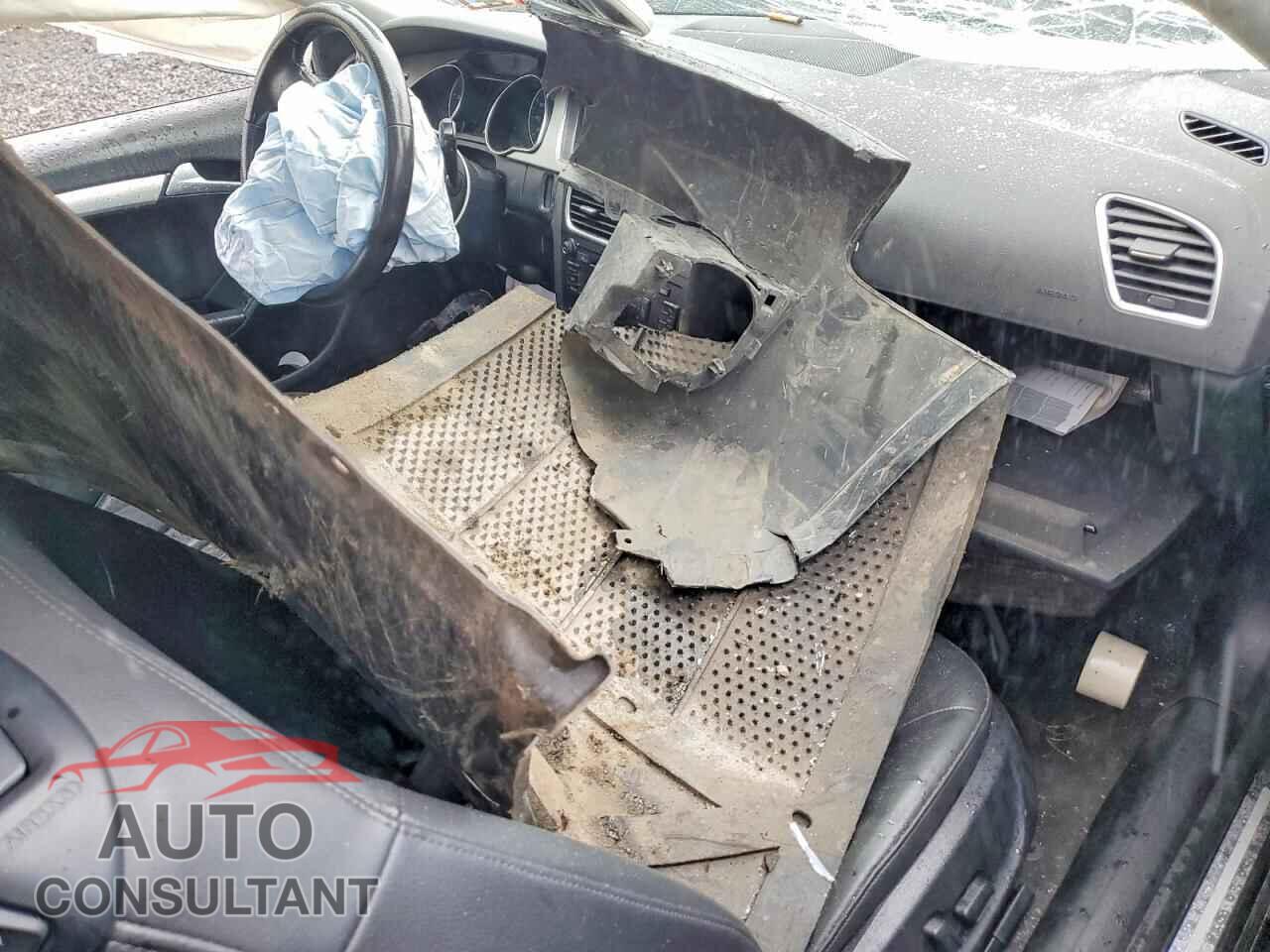 AUDI A5 2011 - WAUCFAFR3BA053213
