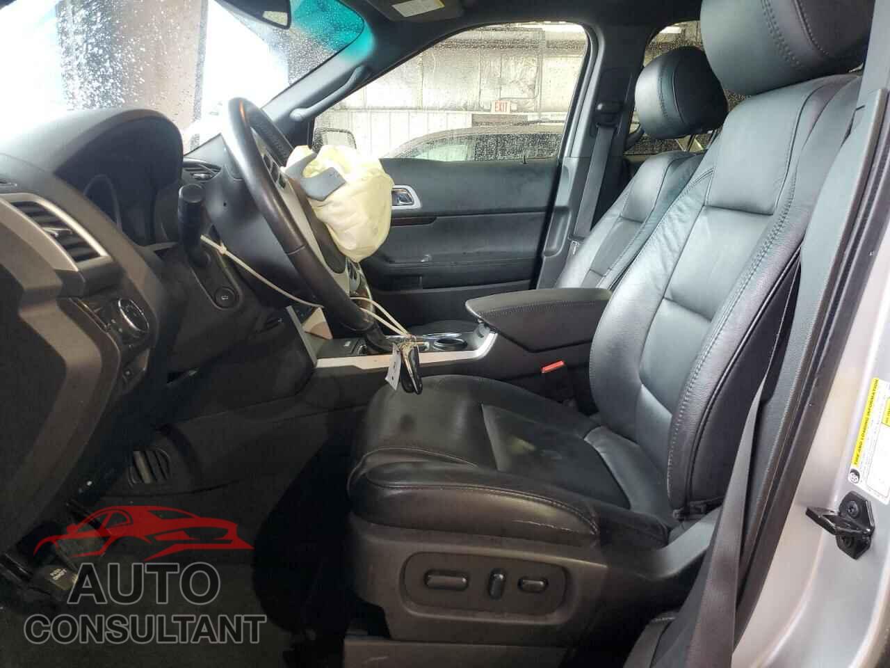 FORD EXPLORER 2015 - 1FM5K7F85FGB65530